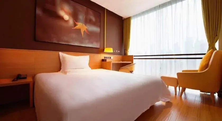 Bed in IU Hotel Guangzhou Taihe Square Branch Bed in IU Hotel Guangzhou Taihe Square Branch