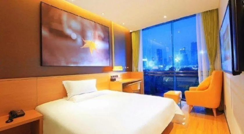 Bed in IU Hotel Guangzhou Taihe Square Branch