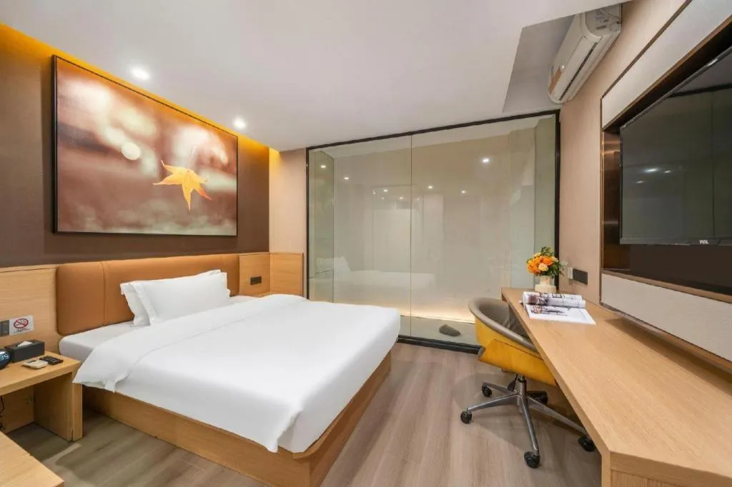Bed in IU Hotel Guangzhou Taihe Square Branch