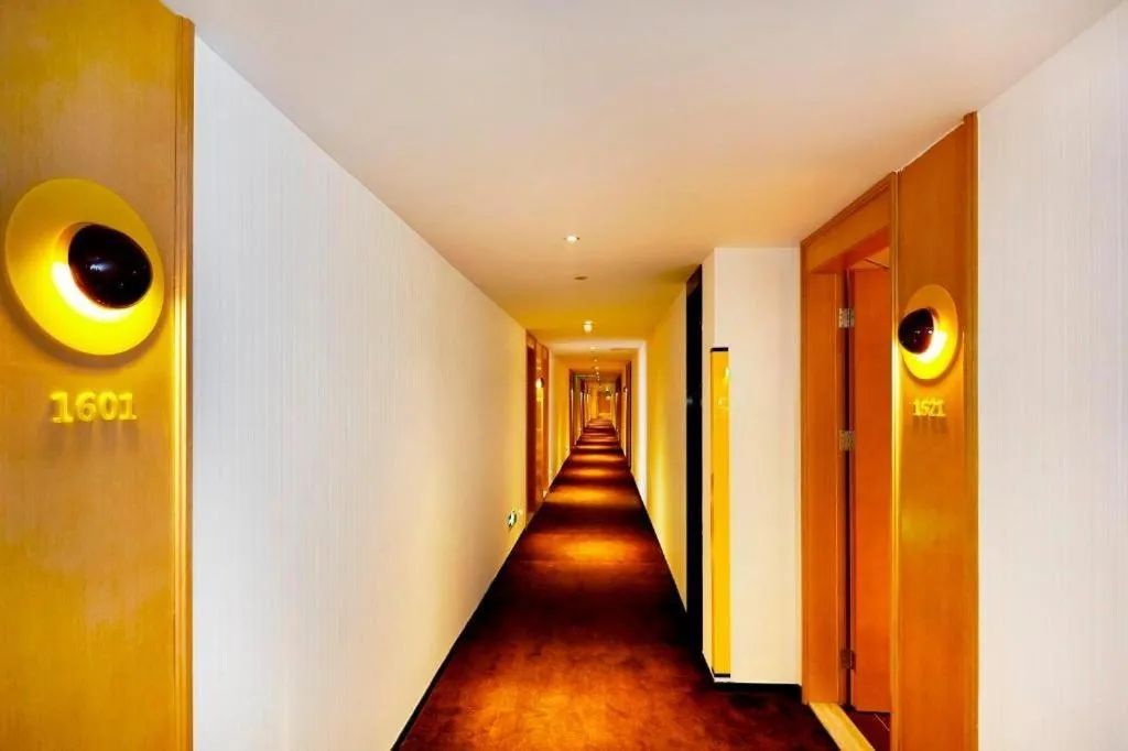 IU Hotel Guangzhou Taihe Square Branch