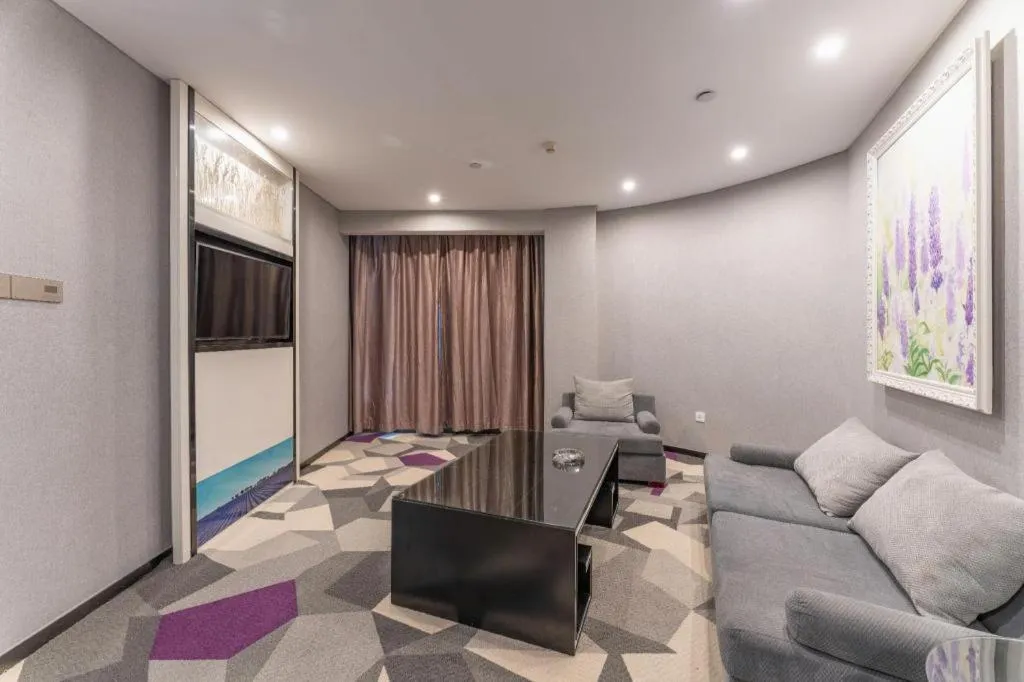 Lavande Hotel Nanchang Ai Xi Hu Subway East Station Branch