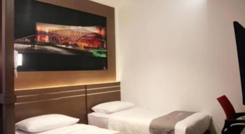 Neotel Hotel City Centre