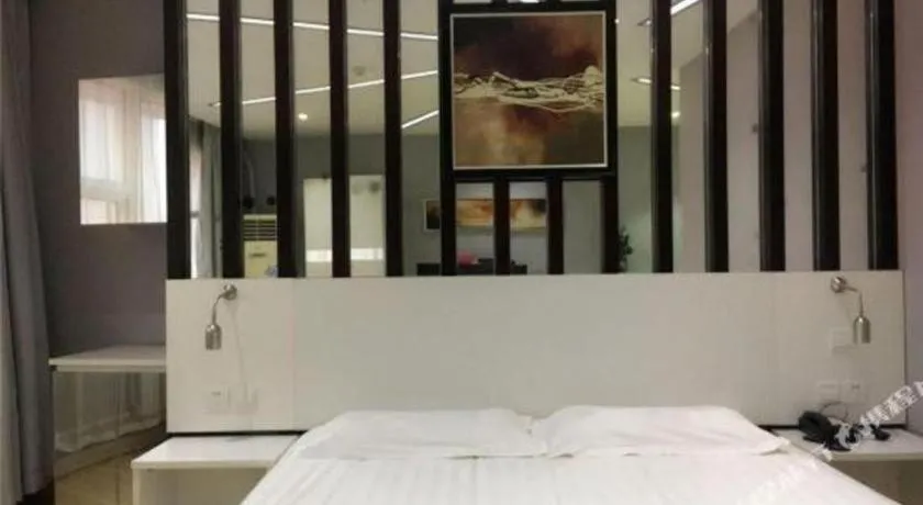 Bed in 7 Days Inn Qinhuangdao Changjiang Road Chinese Medicine Hospital Branch