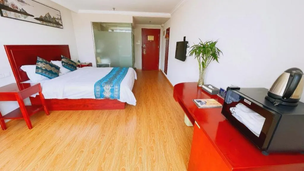 Bed in GreenTree Inn Tianjin JinNan ShuangLin Metro Station Express Hotel