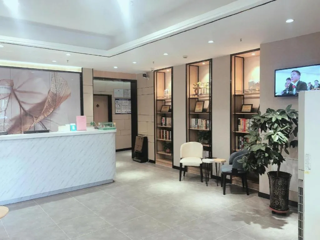 GreenTree Inn Tianjin JinNan ShuangLin Metro Station Express Hotel