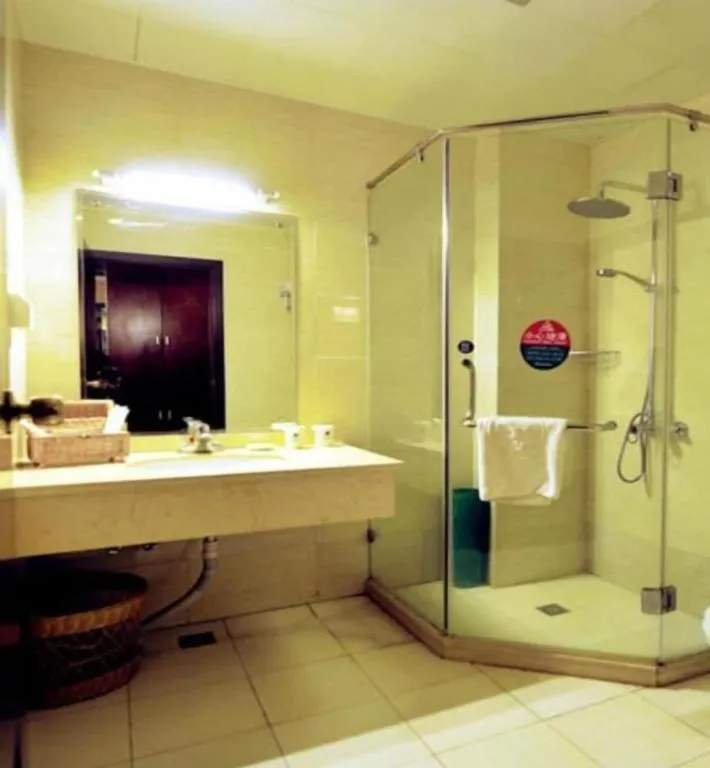 GreenTree Inn Tianjin JinNan ShuangLin Metro Station Express Hotel