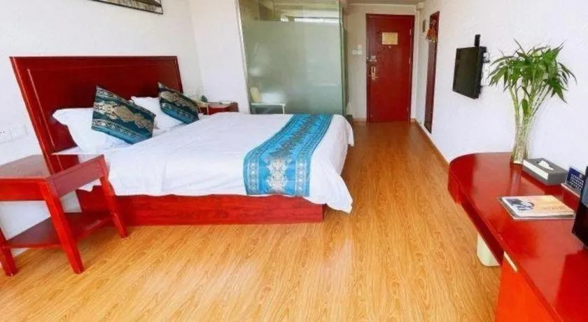 Bed in GreenTree Inn Tianjin JinNan ShuangLin Metro Station Express Hotel