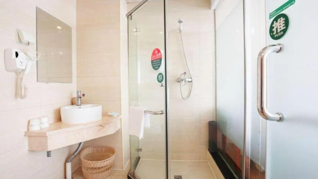 GreenTree Inn Tianjin JinNan ShuangLin Metro Station Express Hotel