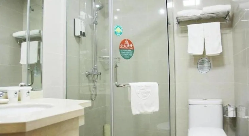 GreenTree Inn Tianjin JinNan ShuangLin Metro Station Express Hotel