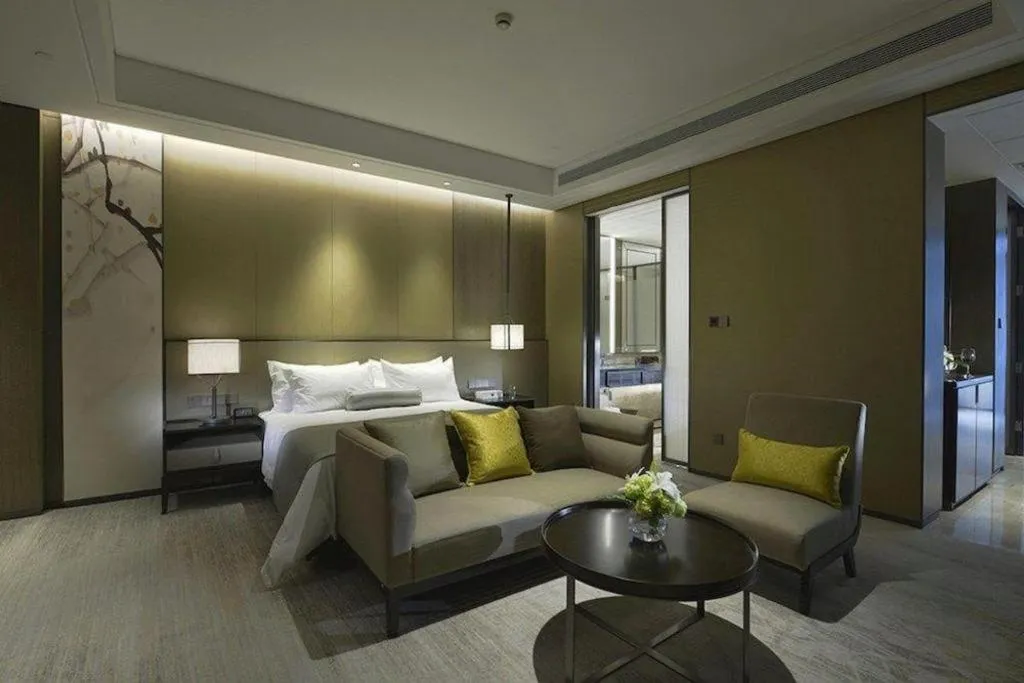 Bed in Golden Eagle Summit Hotel Kunshan