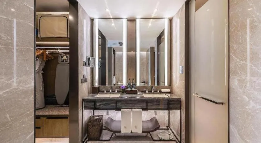 Golden Eagle Summit Hotel Kunshan