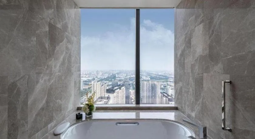 Golden Eagle Summit Hotel Kunshan