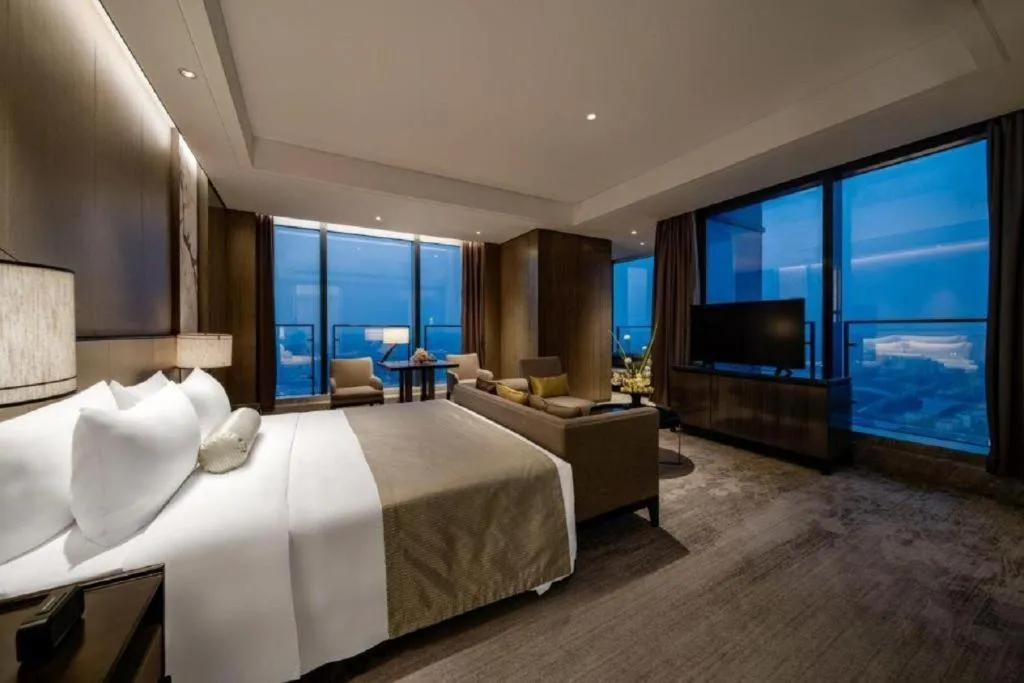 Bed in Golden Eagle Summit Hotel Kunshan