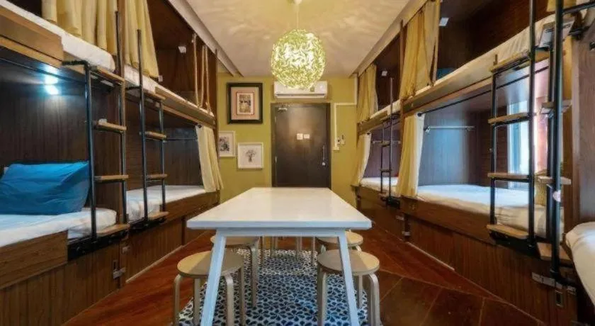 Bed in OYO 895 The Onion Hostel