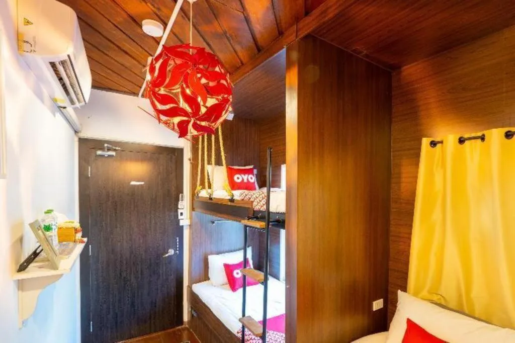 Bed in OYO 895 The Onion Hostel