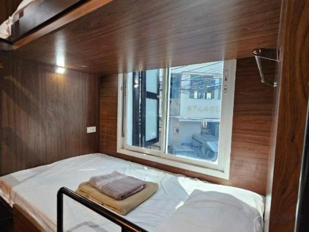 Bed in OYO 895 The Onion Hostel