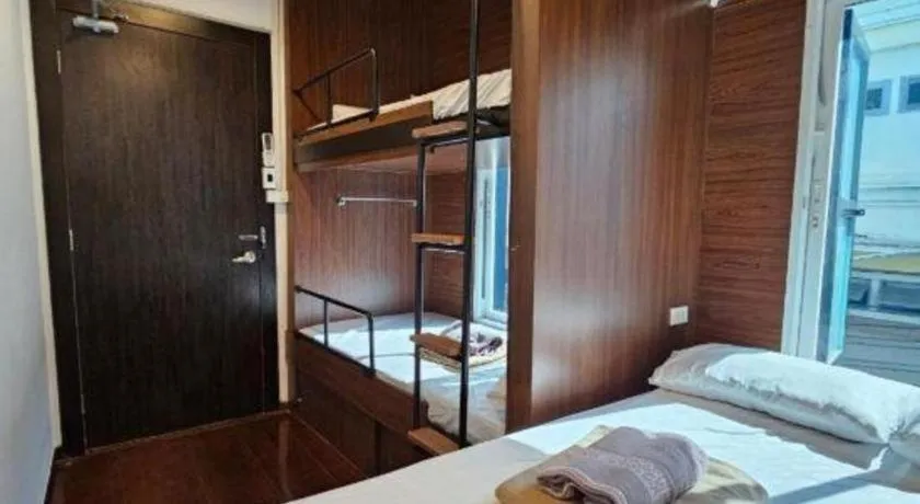 Bed in OYO 895 The Onion Hostel