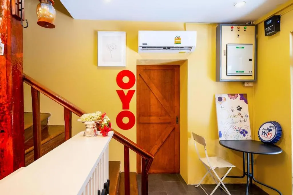 OYO 895 The Onion Hostel