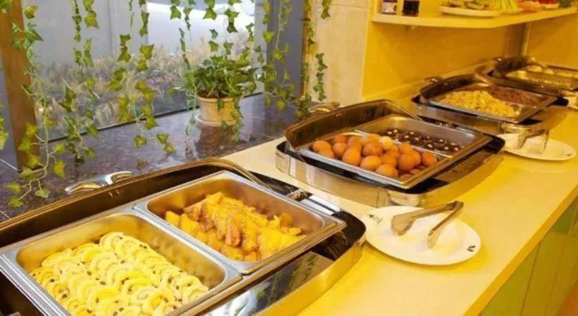 GreenTree Inn Hefei Huangshan Road Business Hotel