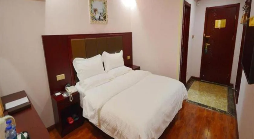 GreenTree Inn Hefei Huangshan Road Business Hotel
