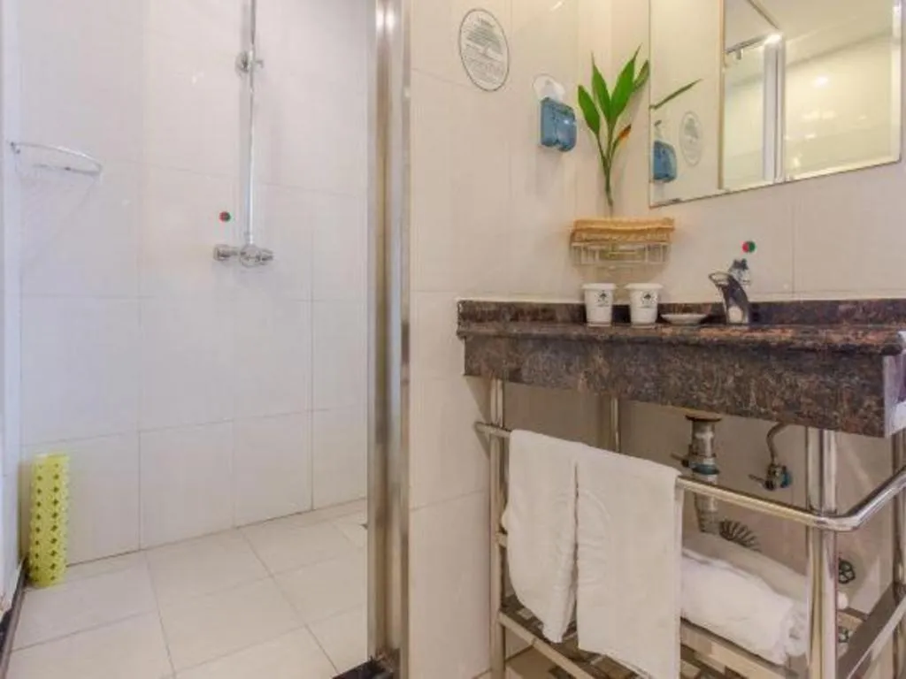 GreenTree Inn Hefei Huangshan Road Business Hotel