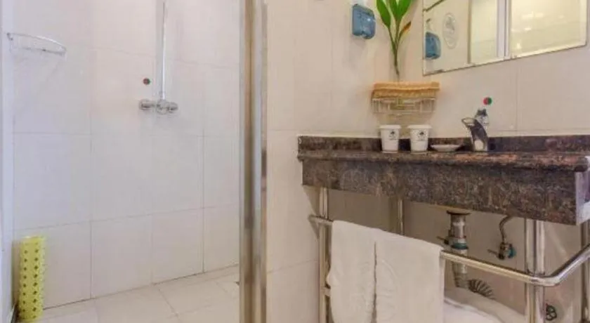 GreenTree Inn Hefei Huangshan Road Business Hotel