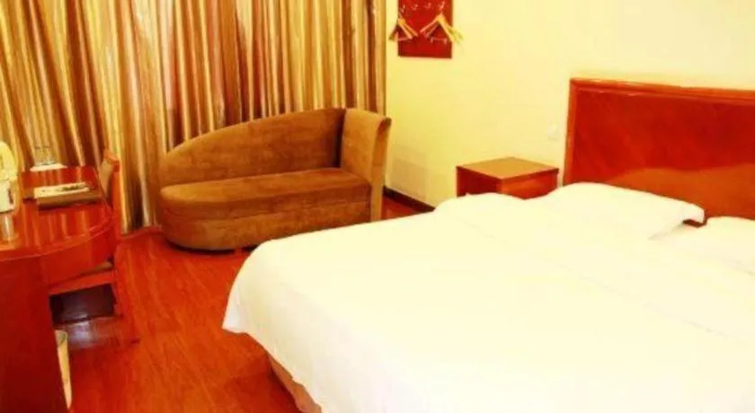GreenTree Inn Hefei Huangshan Road Business Hotel