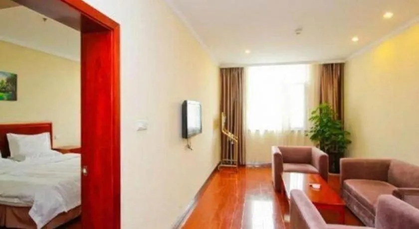 GreenTree Inn Hefei Huangshan Road Business Hotel
