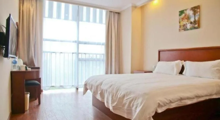 Bed in GreenTree Inn Hefei Huangshan Road Business Hotel
