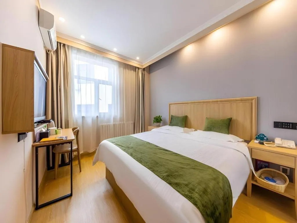 Bed in GreenTree Inn Lanzhou Gongjiawan Yangjiaqiao Express Hotel