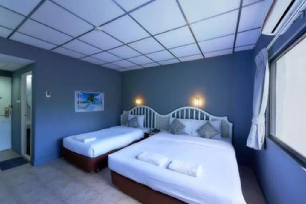 Bed in Nora Bukit Hotel