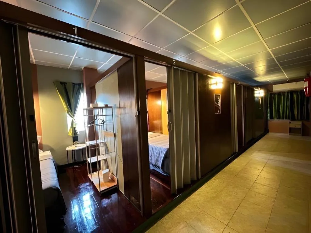 Bed in Nora Bukit Hotel