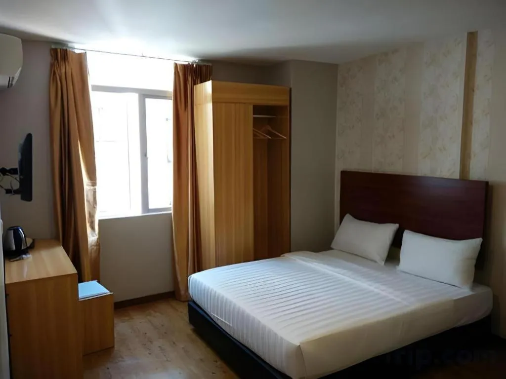 Bed in City View Hotel At KLIA & KLIA2