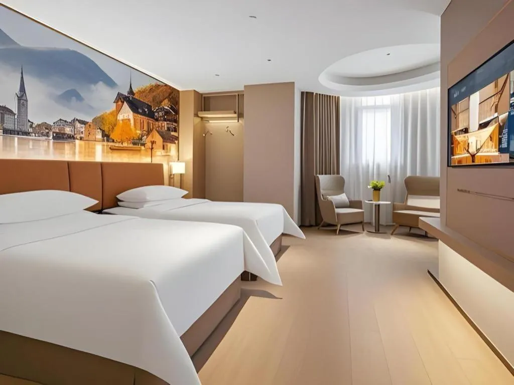 Bed in Vienna Classic Hotel Suzhou Likou Furniture Market Metro Station