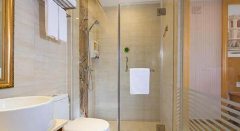 Vienna Hotel Jiangsu Danyang Railway Station