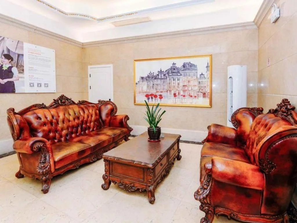 Vienna Hotel Yangzhou Outlets Plaza He Garden