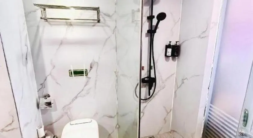 Vienna Hotel Yangzhou Outlets Plaza He Garden