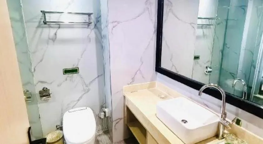 Vienna Hotel Yangzhou Outlets Plaza He Garden