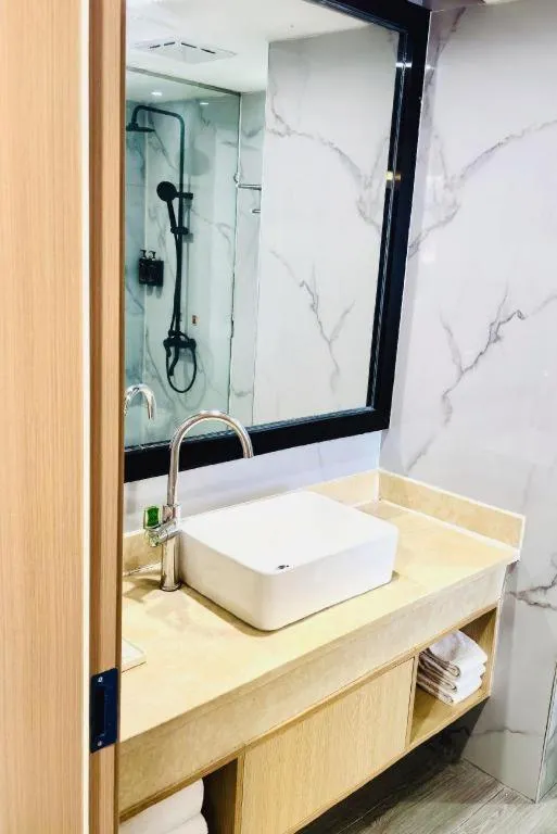 Vienna Hotel Yangzhou Outlets Plaza He Garden