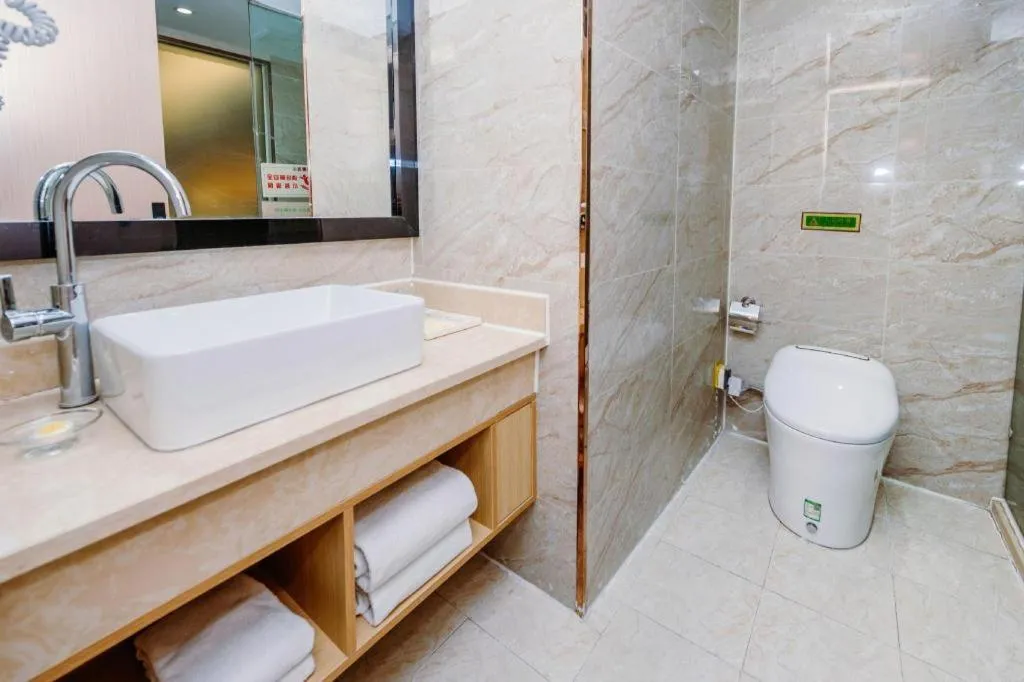 Vienna Hotel Yangzhou Outlets Plaza He Garden