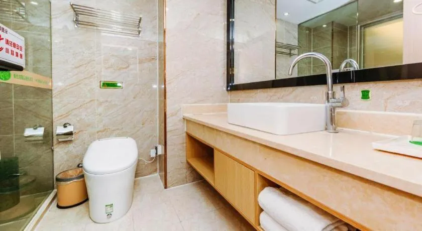 Vienna Hotel Yangzhou Outlets Plaza He Garden