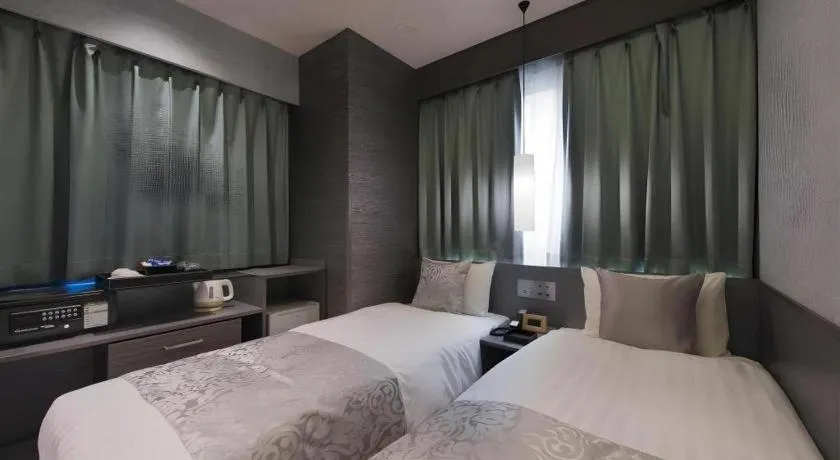 Bed in Hotel Ann Tsukiji