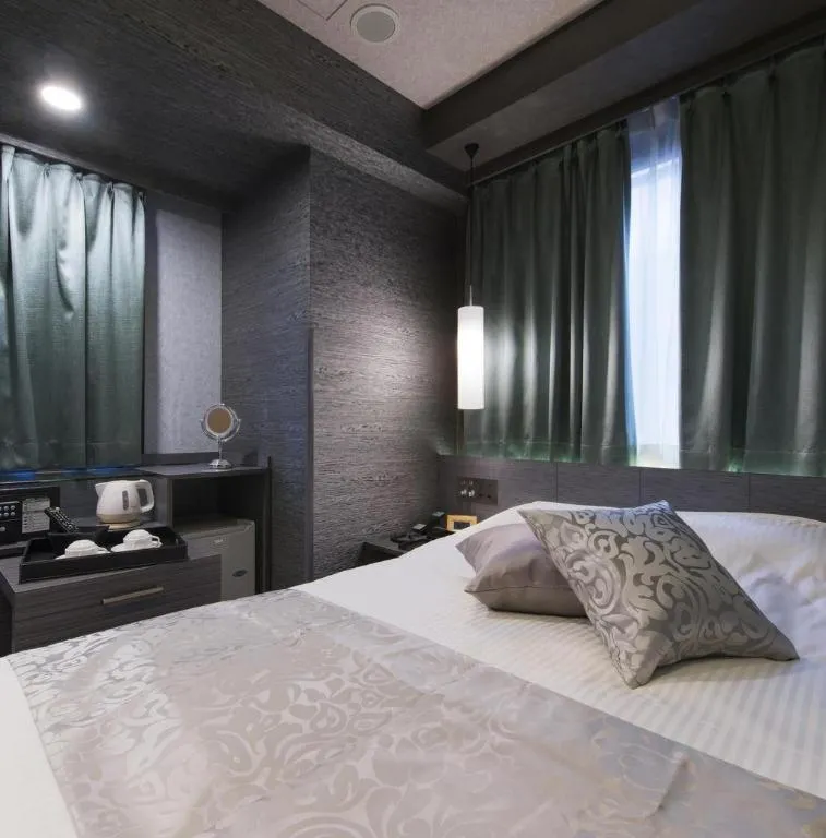 Bed in Hotel Ann Tsukiji