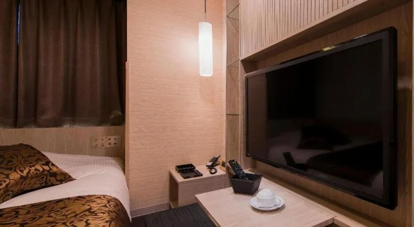 Bed in Hotel Ann Tsukiji