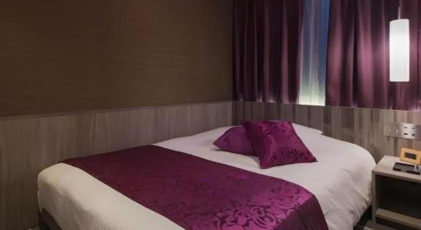 Bed in Hotel Ann Tsukiji