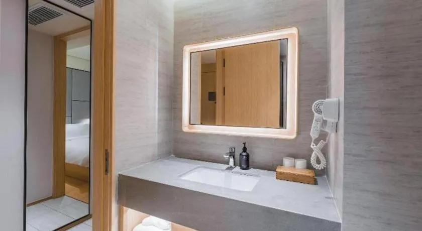 JI Hotel Shanghai Hongqiao Aegean Sea