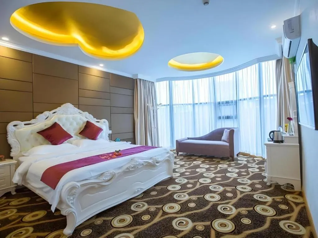 Bed in GreenTree Inn Wuxi Donggang Town Donghutang Shell Hotel