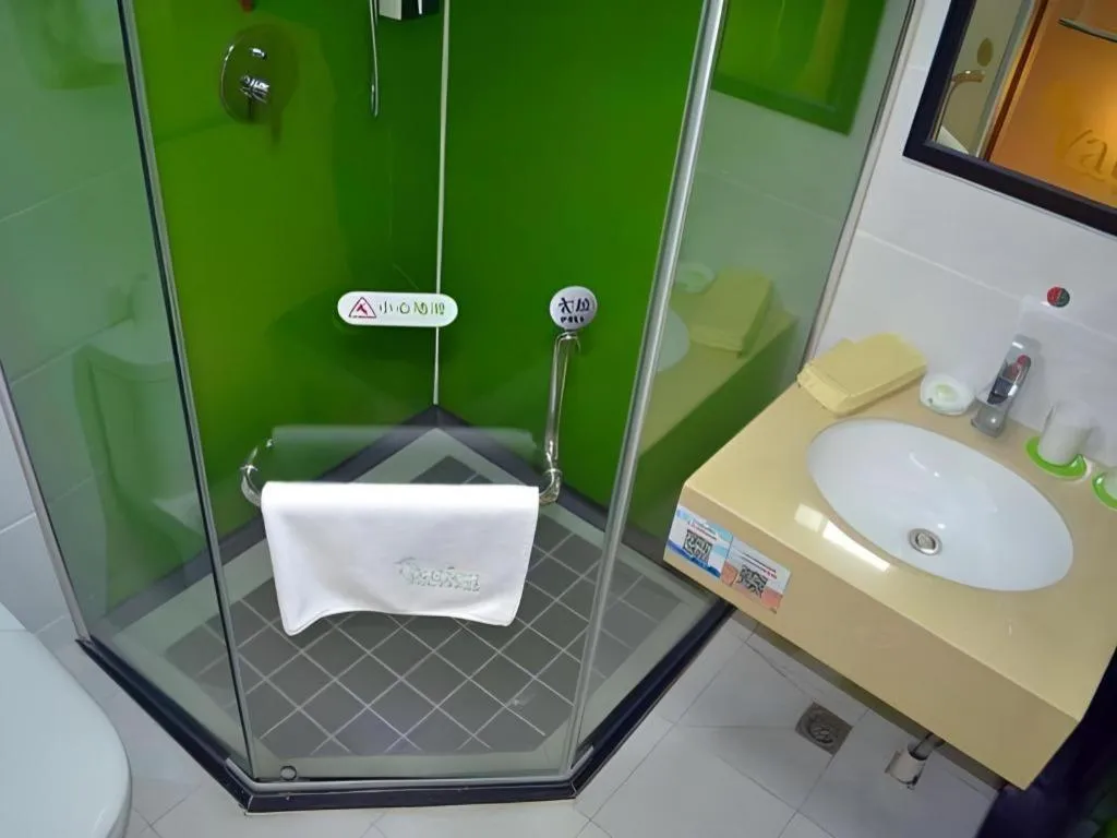 Vatica Shanghai Pudong Dishui Lake Branch