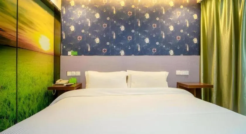 Bed in Vatica Shanghai Pudong Dishui Lake Branch