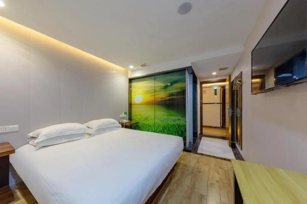 Bed in Vatica Shanghai Pudong Dishui Lake Branch